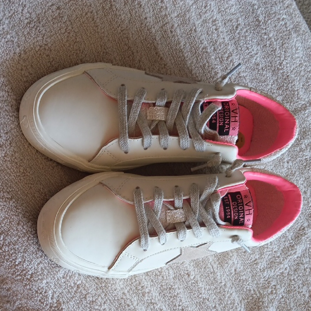VH Original Design Sneakers – White/Tan with Neon Pink – Women’s Size 9Clean,